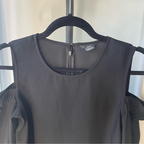 Club Monaco Black Cold Shoulder Blouse - Picture 9 of 10